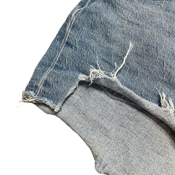 LEVI'S 501 Original Fit High Rise Jean Shorts Size 31 - Picture 3 of 6